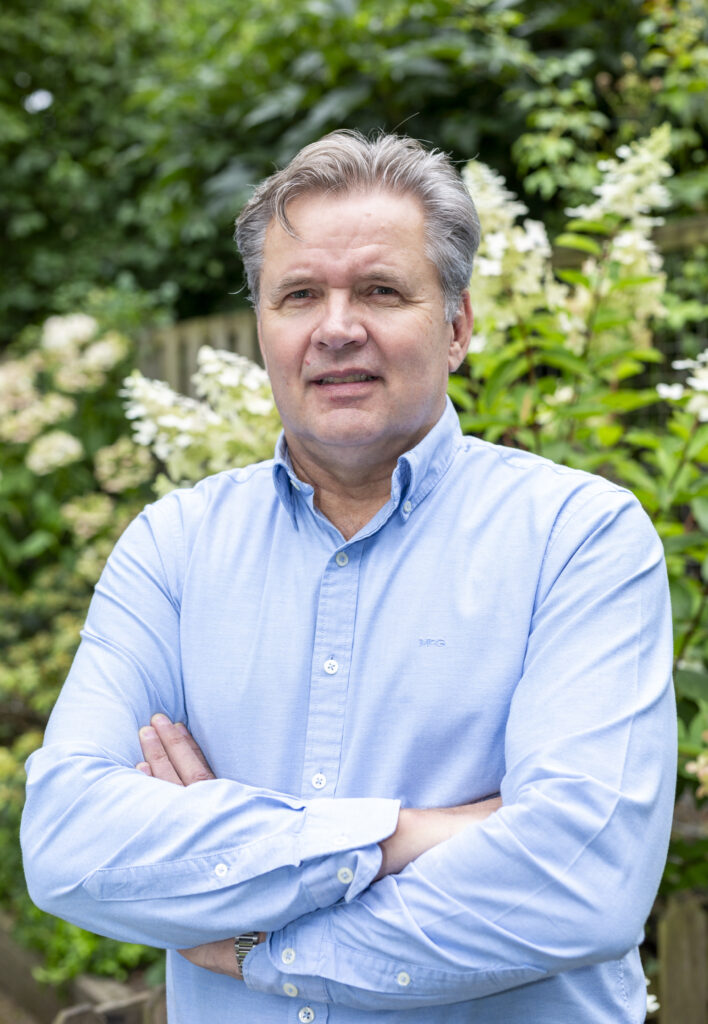 Alles op rood: de eenzame strijd achter een gokverslaving met Bas Brons